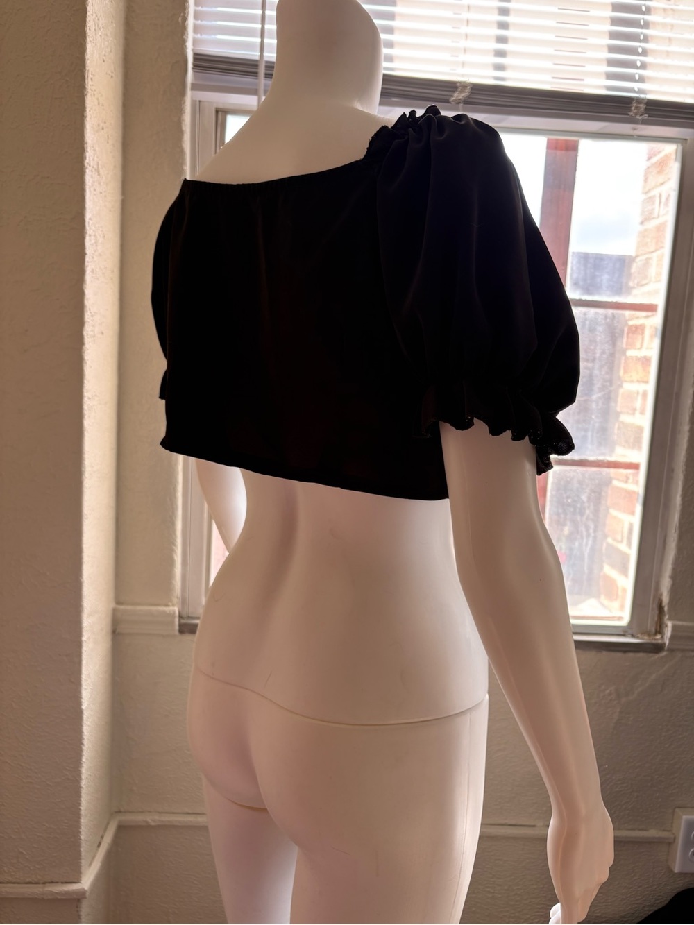 Romwe Top Size Large - Picture 3 of 5